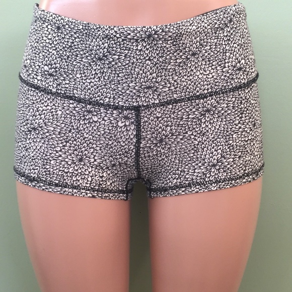 lululemon athletica Pants - Lululemon Shorts